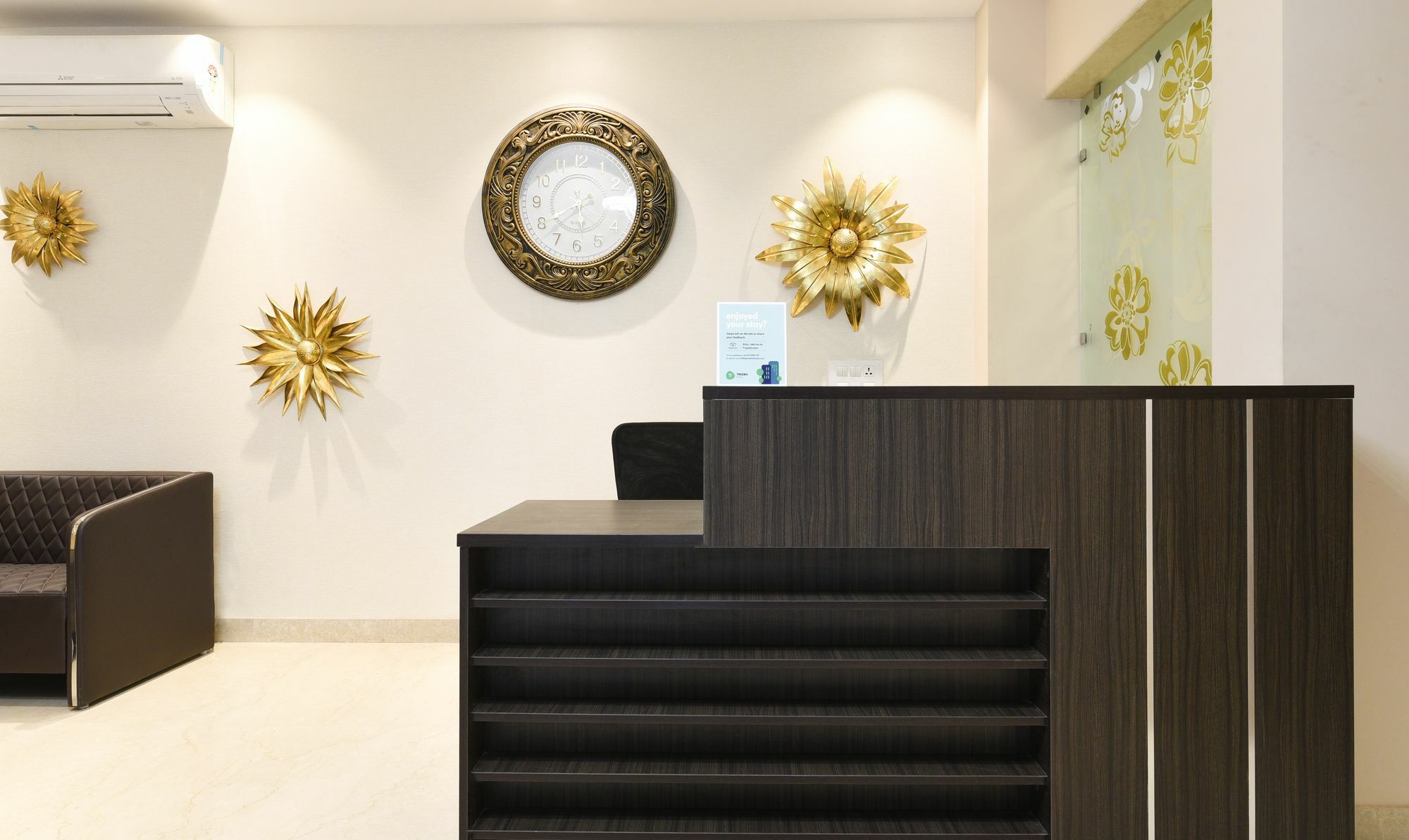 Treebo Iffco Chowk Gurgaon Exterior foto